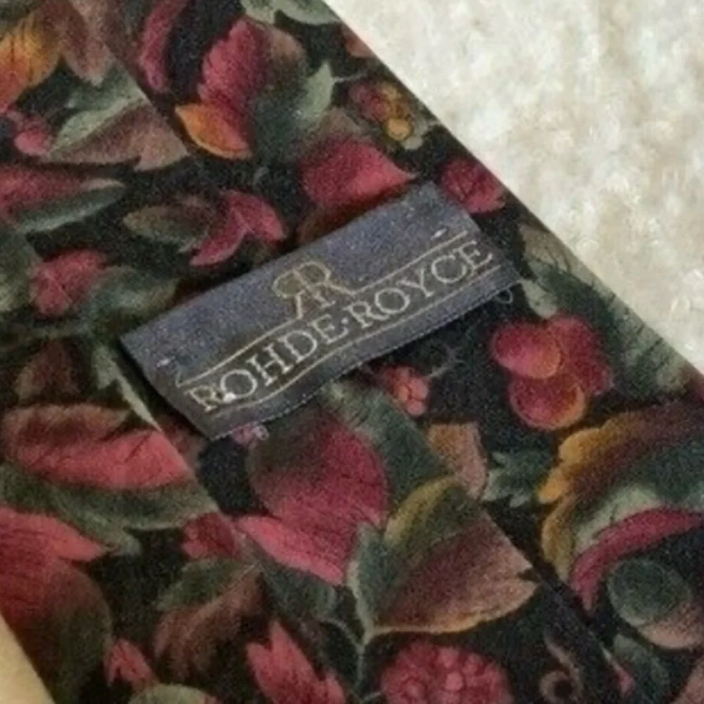Mens Vintage Rohde Royce Tie Multicolor Floral Fruit Print 100% Cotton Necktie